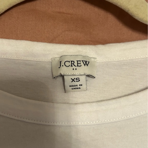 J. Crew White Short Sleeve Shirt with Bottom Eyelet Trim; size XS - Picture 3 of 6